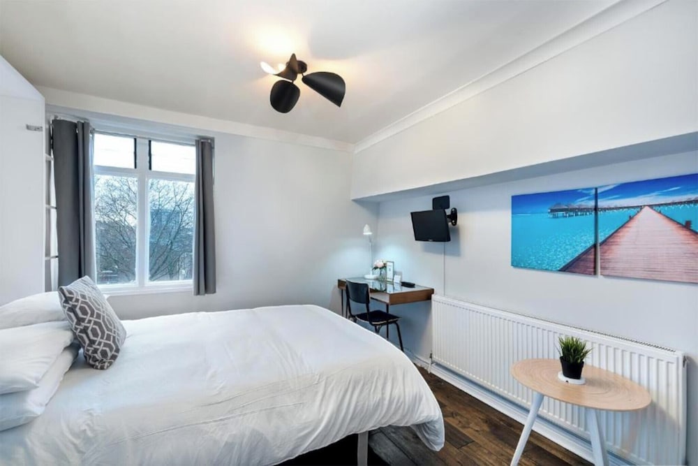 E2 Shoreditch House