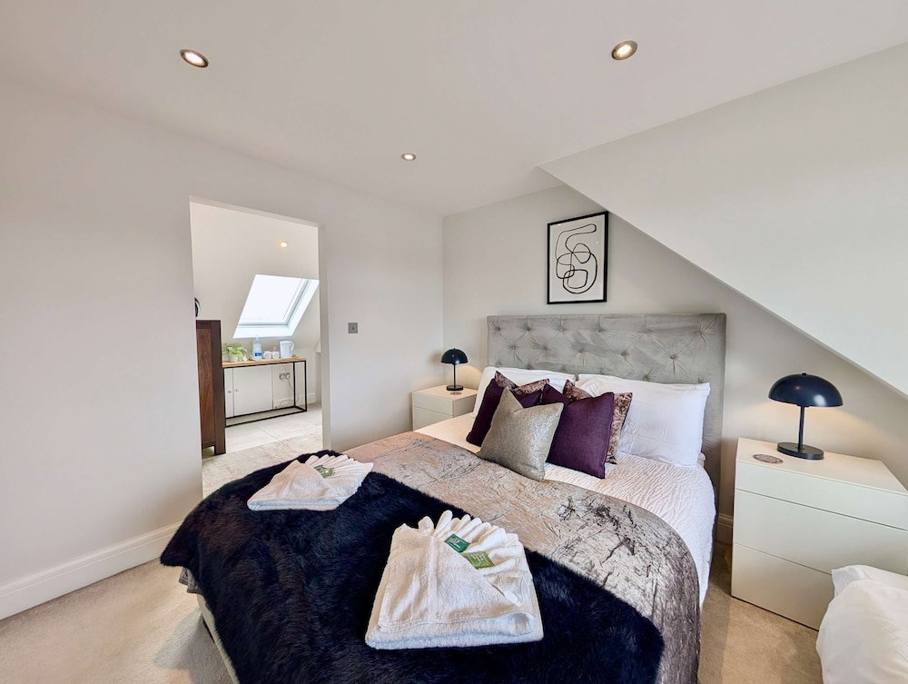 Hotel Bright Ensuite Room In Shared Wandsworth Flat