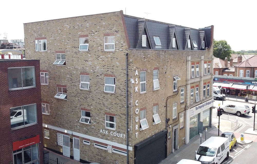 Hotel Ilford Central Apartments