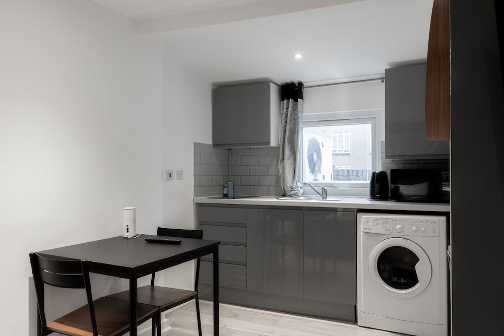 Edgware Road Apartments