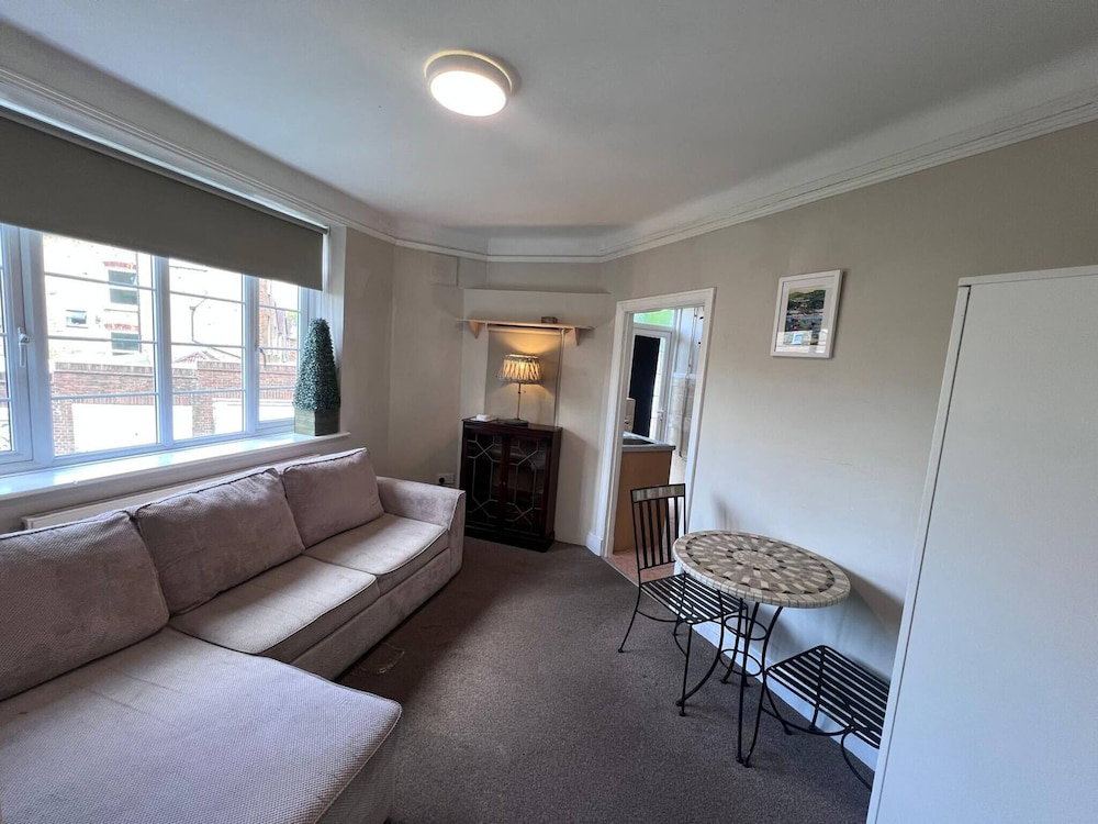Hotel Cozy Studio Flat In South Croydon - Ideal For Short Or Long Stays