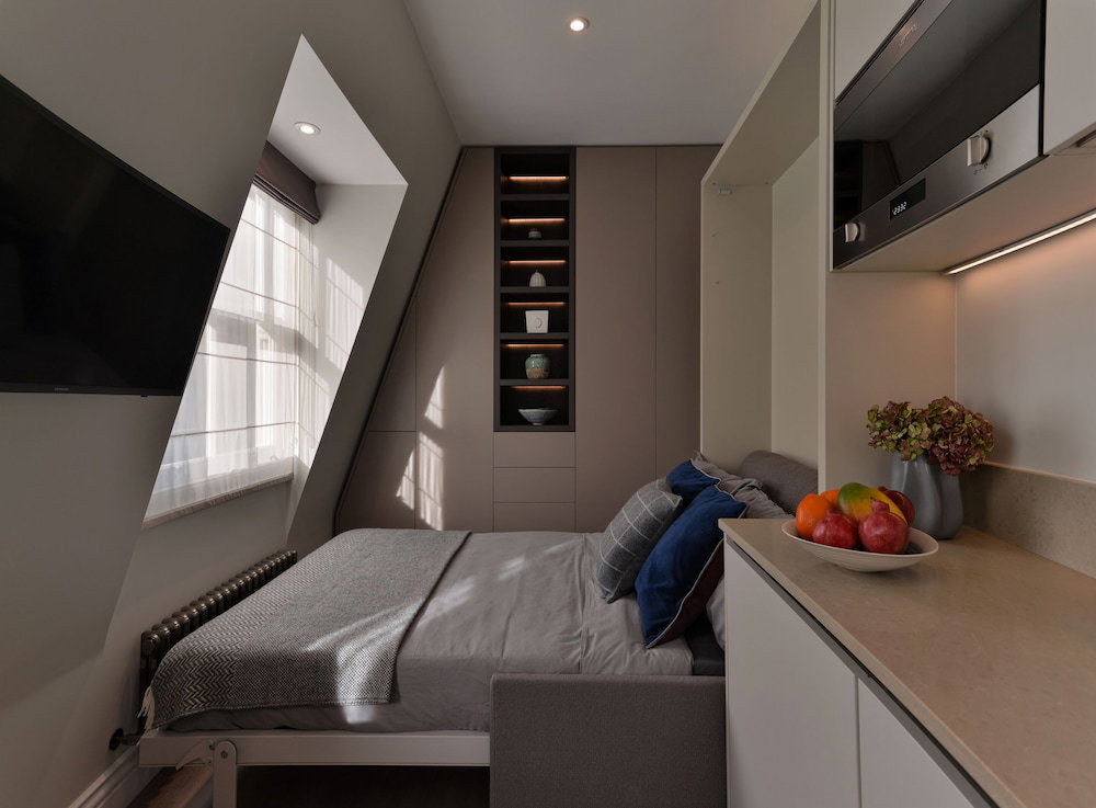 Hotel Baker Street Studios By Dmontrio