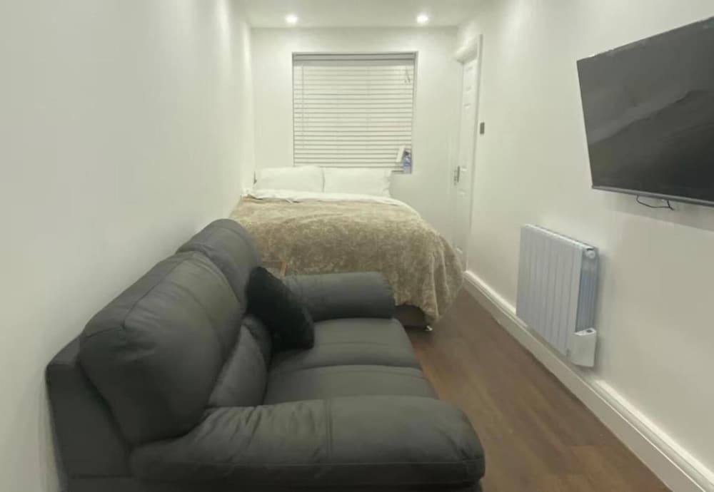 Hotel Studio, Sleeps 2 Near Northern Line Edgware St