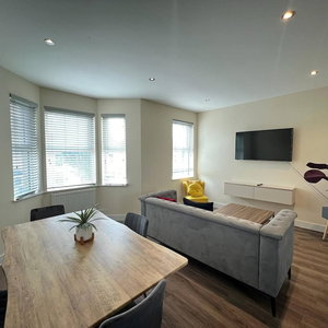 Sejur Relax & Recharge Two Bed Apartment - Family Friendly vacanta South Croydon