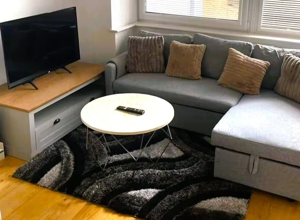 Hotel Modern Flat/Central Croydon/Sleeps 4/Free Parking