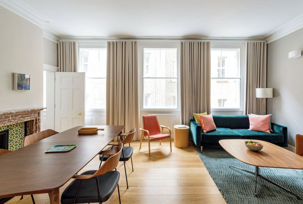 Hotel Native Bank