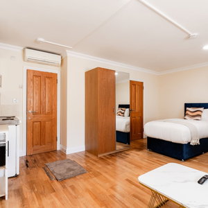 Sejur Warm Apartments In Queensway vacanta Bayswater