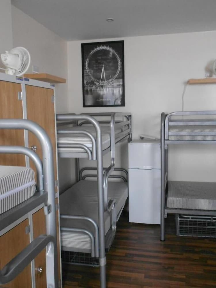 Hotel Mapesbury Hostel