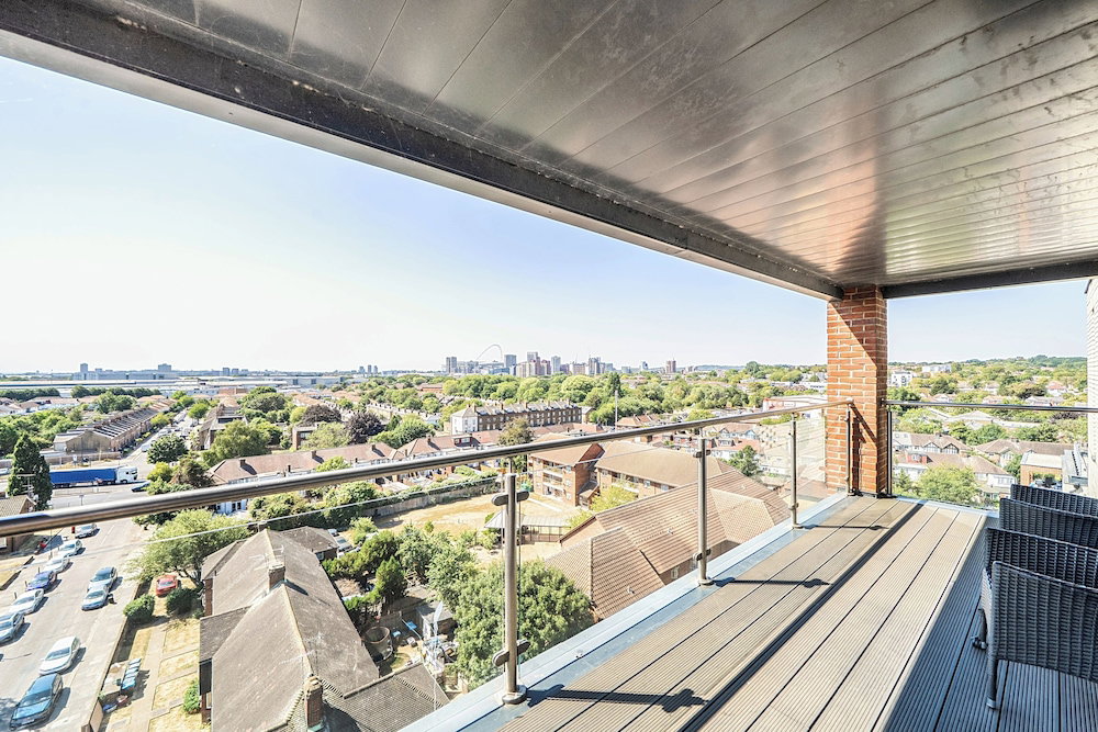 Hotel Top Floor Penthouse Near Stadium - Free Parking
