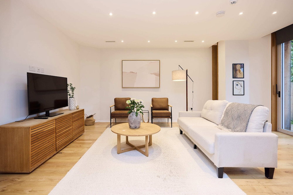 Hotel Mill Hill Mews Home With Garden