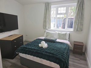 Hotel House - Sleeps 2 - Royal Vic Station 5 Mins Walk cazare West Ham
