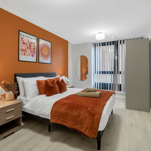 Hotel Cozy London Apartment With City Views cazare West Ham