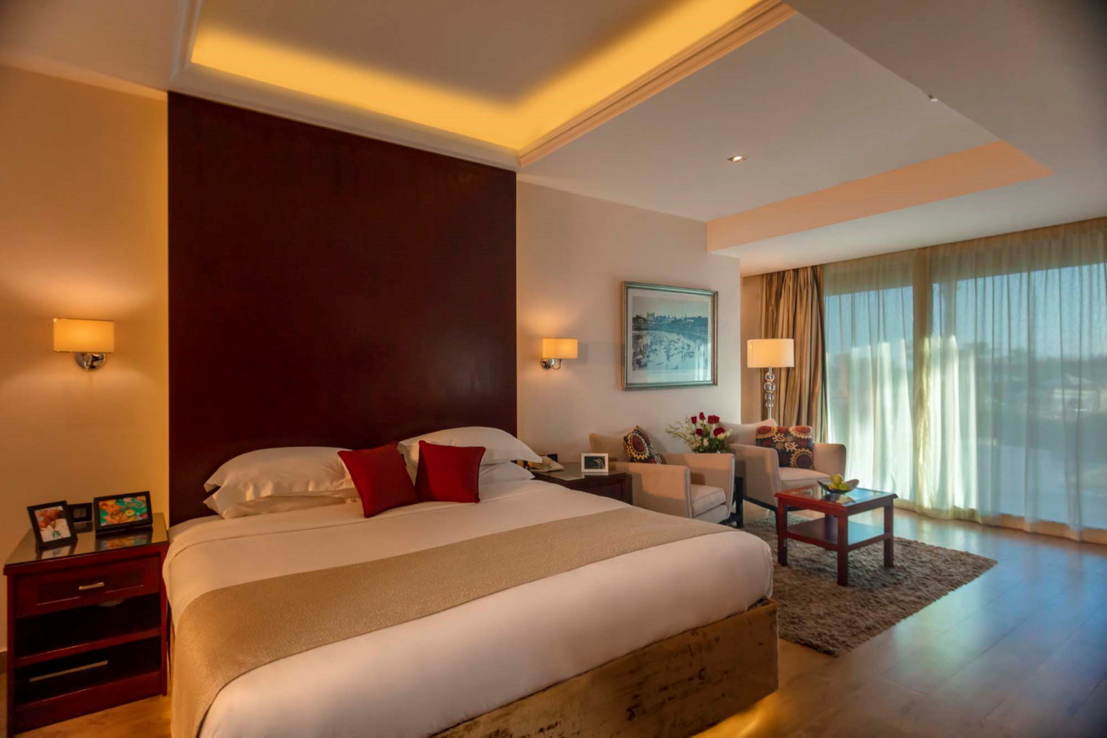 dal travel Royal Savoy Hotel