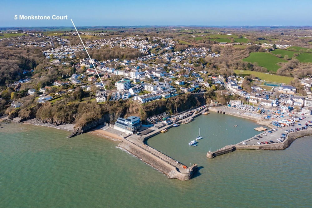 Monkstone Court - Close To Village And Beach