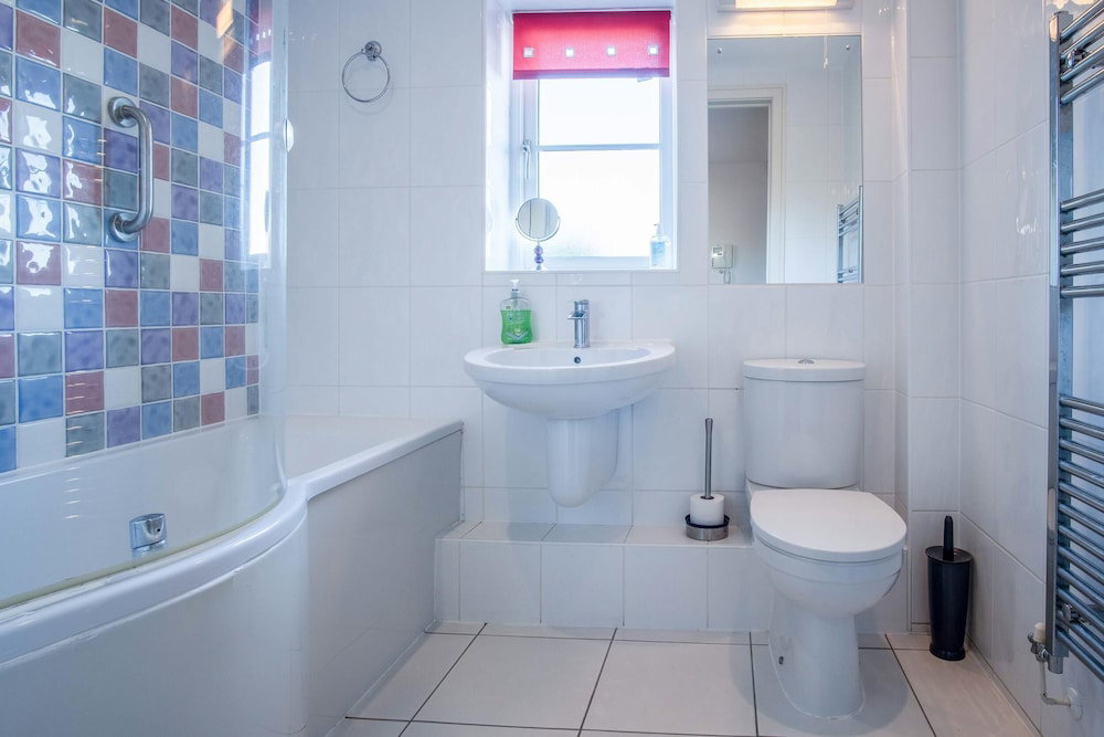 13 Rhodewood House - 2 Bedroom Apartment - Saundersfoot