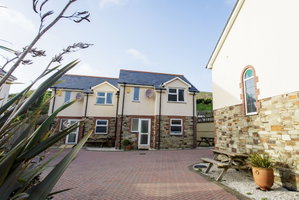 Hotel Tregurrian Villas cazare New Quay