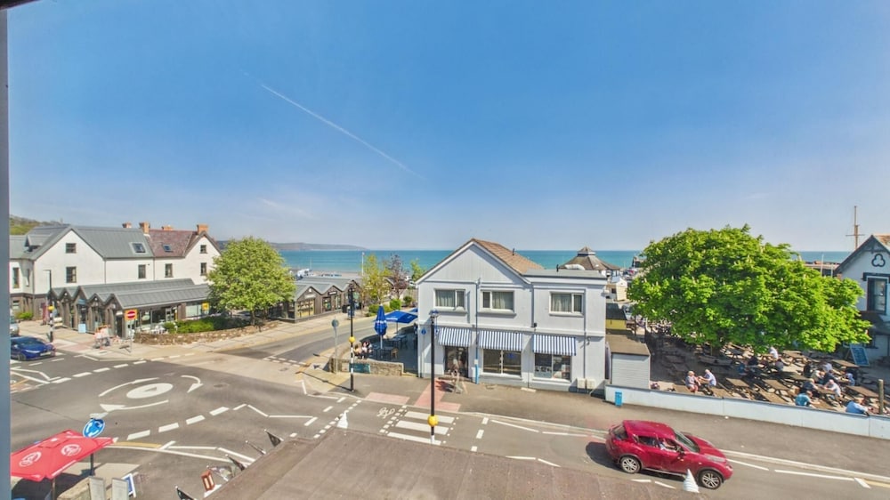 Driftwood Den - 1 Bedroom Apartment - Saundersfoot