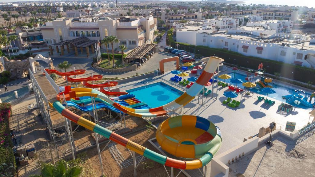 dal travel Ivy Cyrene Sharm Resort