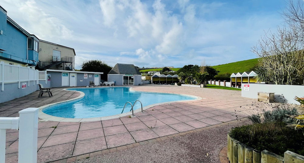 3 Bedroom Holiday Home In Newquay - Valley Views