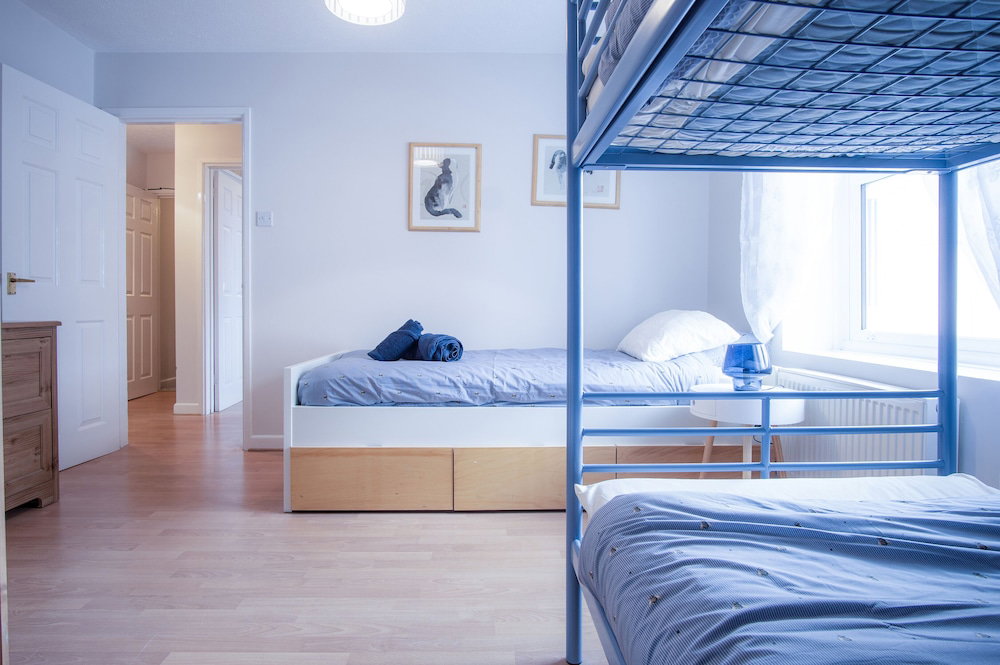 Starfish Apartment - 2 Bedroom - Tenby