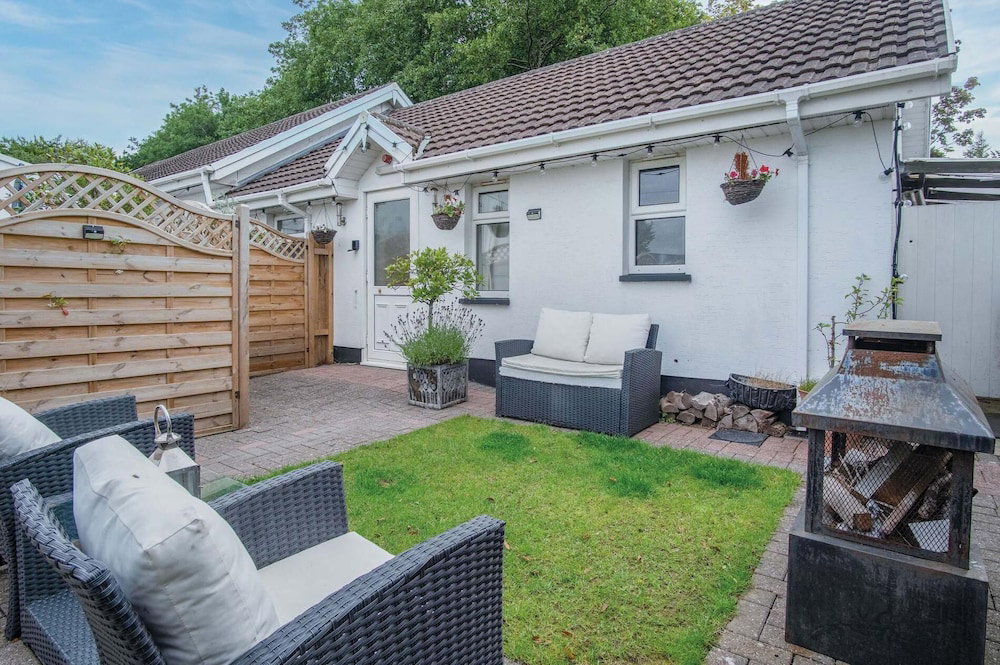 Hotel Rose Cottage - 3 Bed Cottage - New Hedges - Tenby