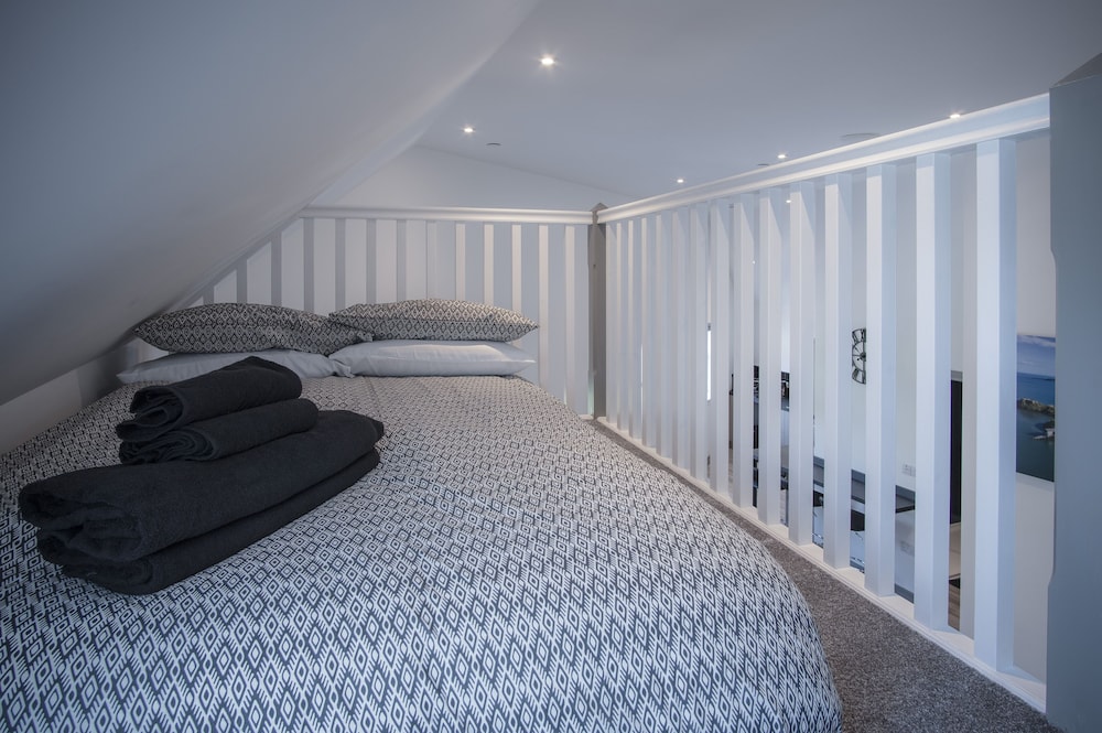Four Seasons - 1 Bedroom - Tenby