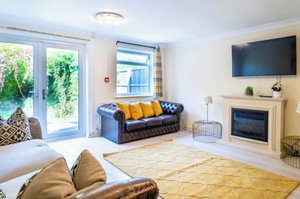 Hotel House Sleeps 5 - Wifi & Tv cazare Luton