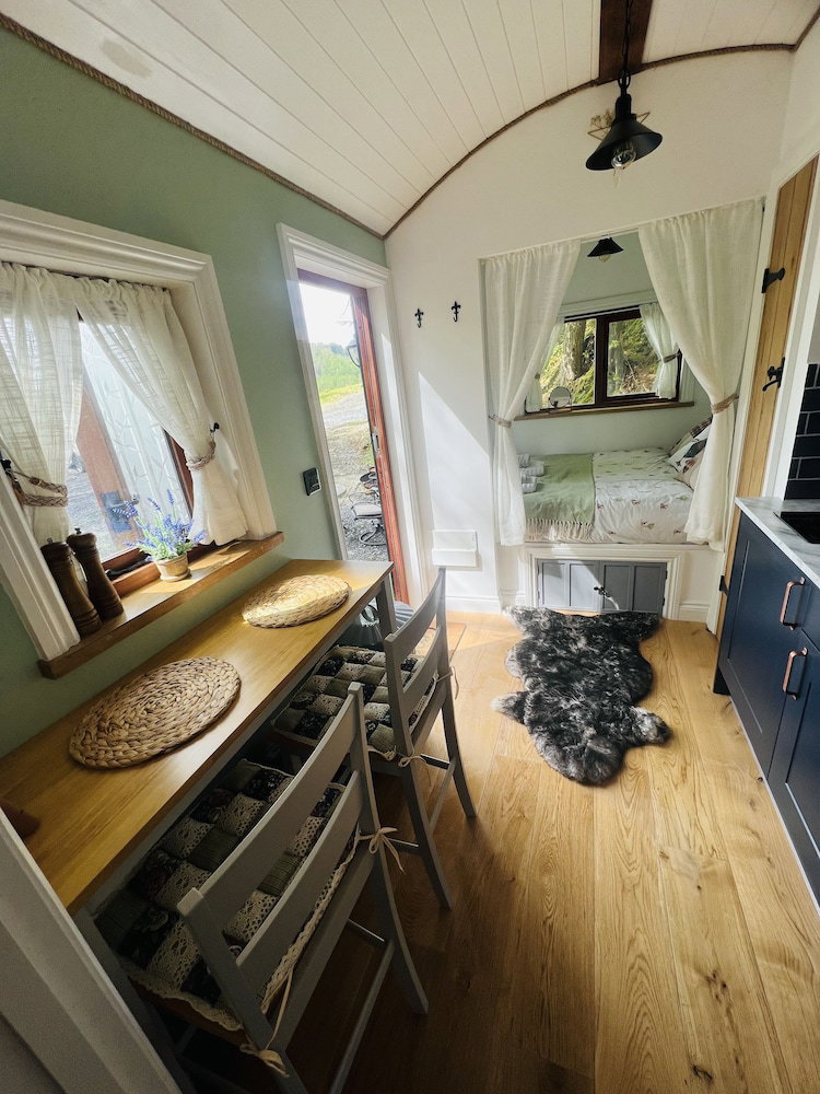 Torrent Walk Glamping