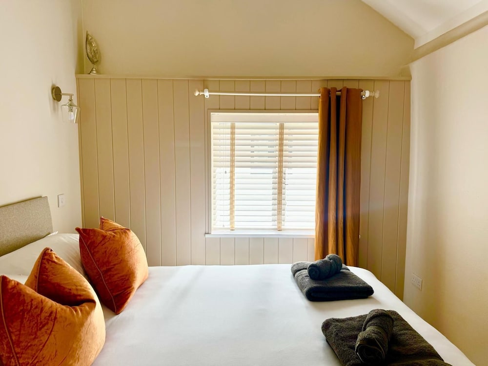 Hideaway Cottages - Greenacres Estates
