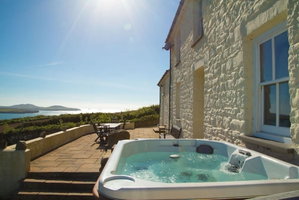 Hotel Upper Porthmawr - 5 Bedroom Cottage - Whitesands cazare Haverfordwest