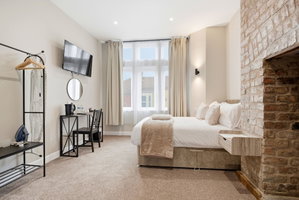 Hotel The Stuart Hotel cazare Liverpool