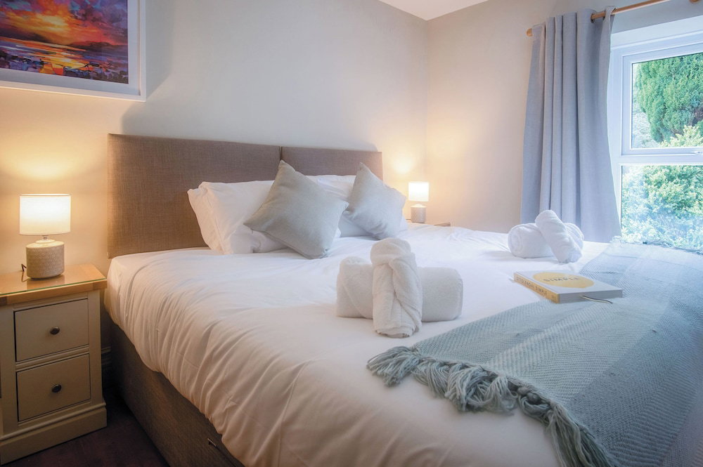 Hill House - 4 Bedroom - Llanrhidian