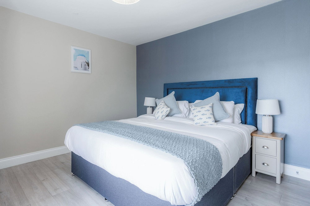 Haven View - 2 Bedroom Apartment - Milford Haven