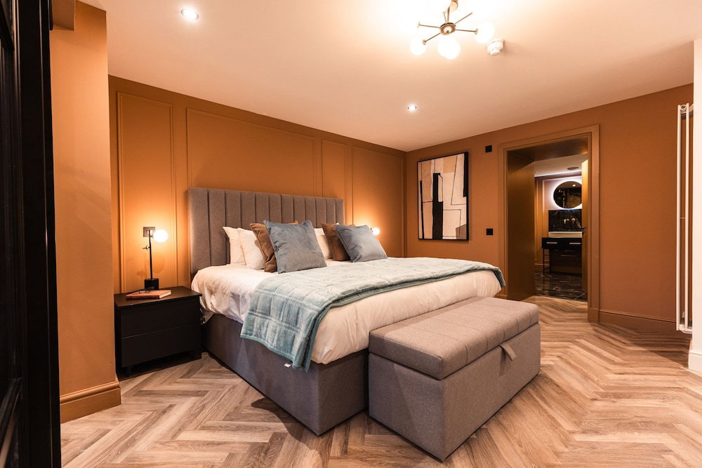 Hotel Luxury Georgian Aparthotel By Hauss Ayr - 5Mins To Beach, Town Centre!