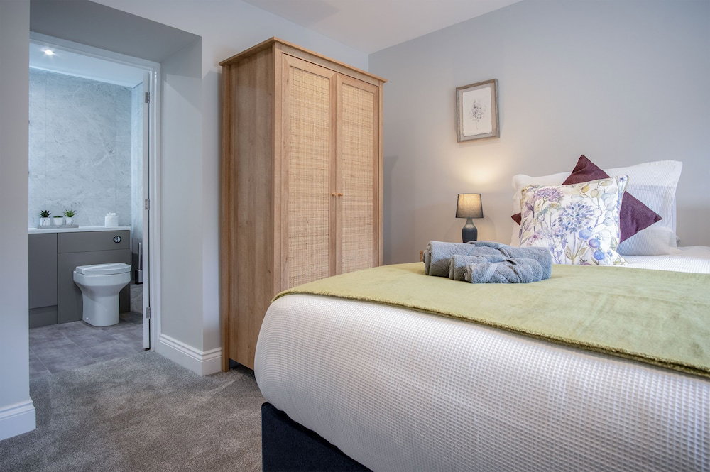 Kiln Park Farmhouse - 4 Bedroom Cottage - Narberth
