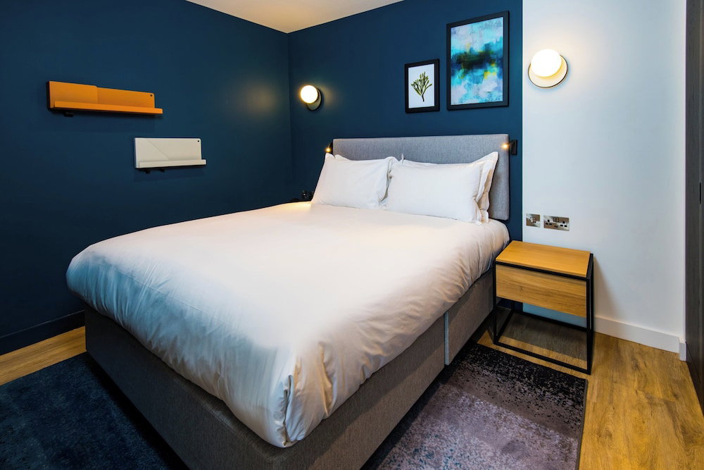 Staybridge Suites Cardiff By Ihg
