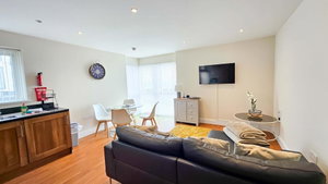 Hotel Meridian Bay - 1 Bedroom Apt - Swansea cazare Swansea