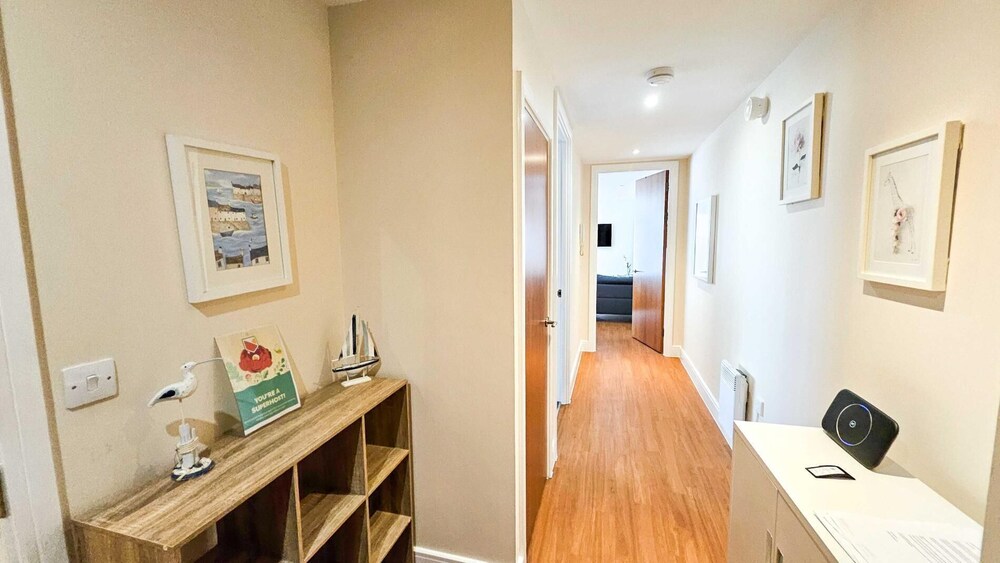 Meridian Bay - 1 Bedroom Apt - Swansea