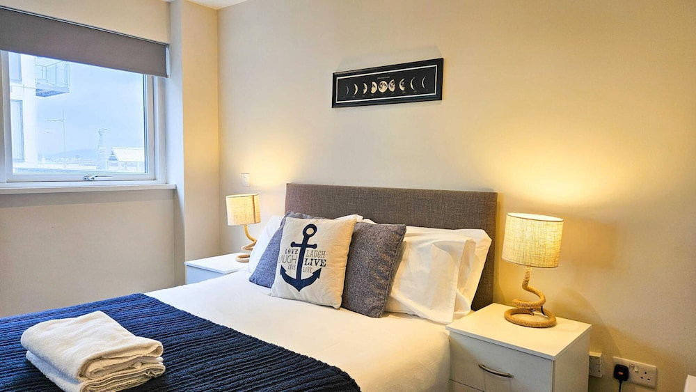 Meridian Bay - 1 Bedroom Apt - Swansea