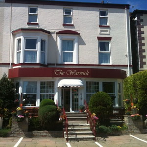 Hotel The Warwick Southport cazare Southport