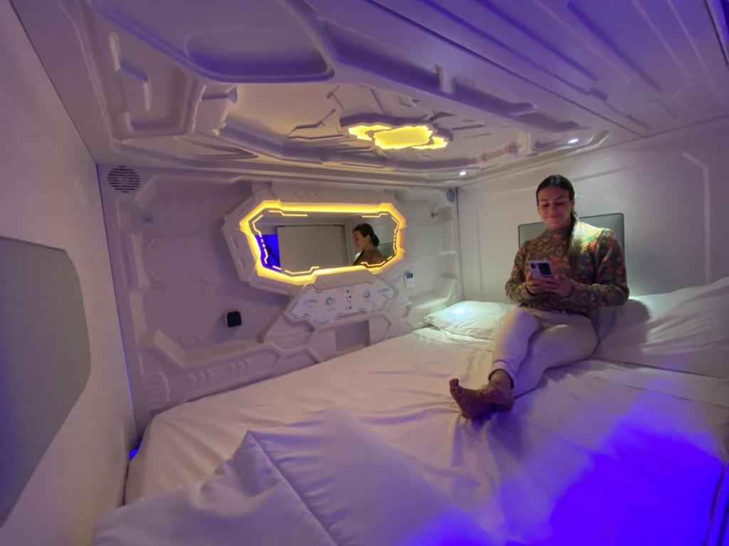 Capsule Inn Valencia Hostel
