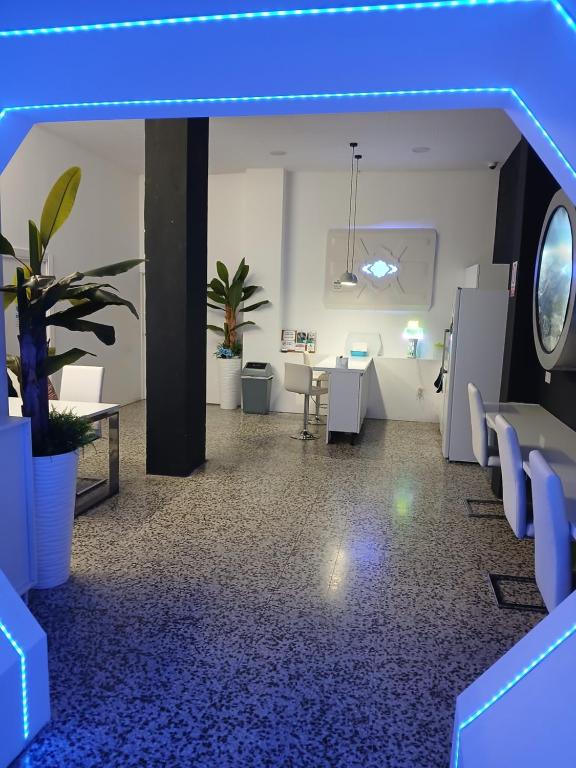 Capsule Inn Valencia Hostel