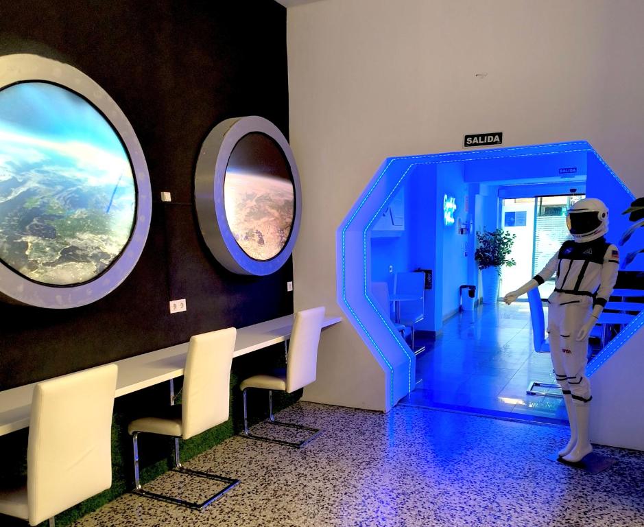 Capsule Inn Valencia Hostel