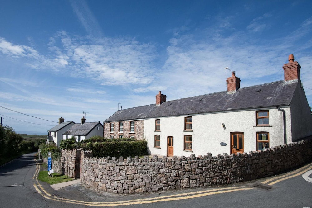 Hotel The Cross - 4 Bedroom Cottage - Llangennith