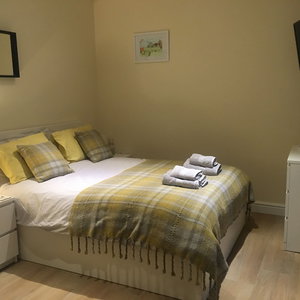 Hotel Private Entry Double Bedroom With Beautiful Views! cazare Solihull