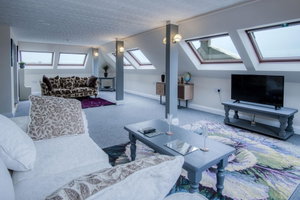 Hotel The Penthouse - 1 Bedroom Penthouse - Milford Haven cazare Milford Haven