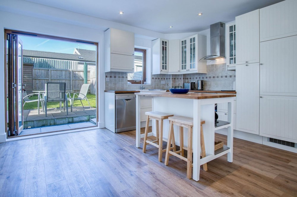 Hotel Nottage Road - 3 Bedroom Holiday Home - Mumbles