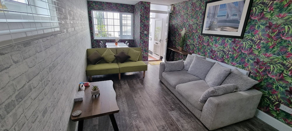 Hotel The Hideaway Ll /Enclosed Garden/Quiet/Central