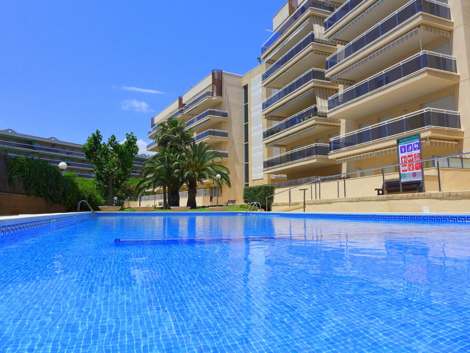 Hotel Ventura Village Families Rentalmar