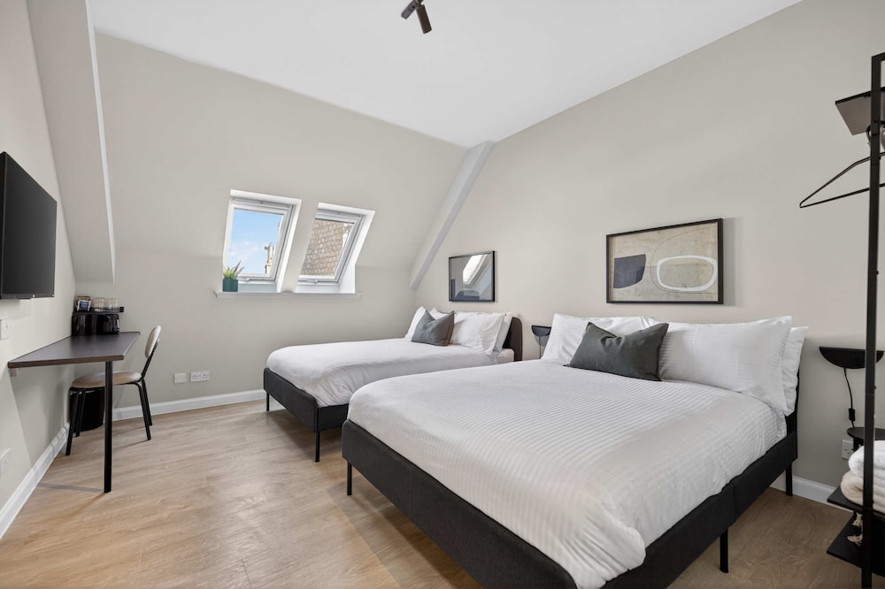 Sanctuary Hotel